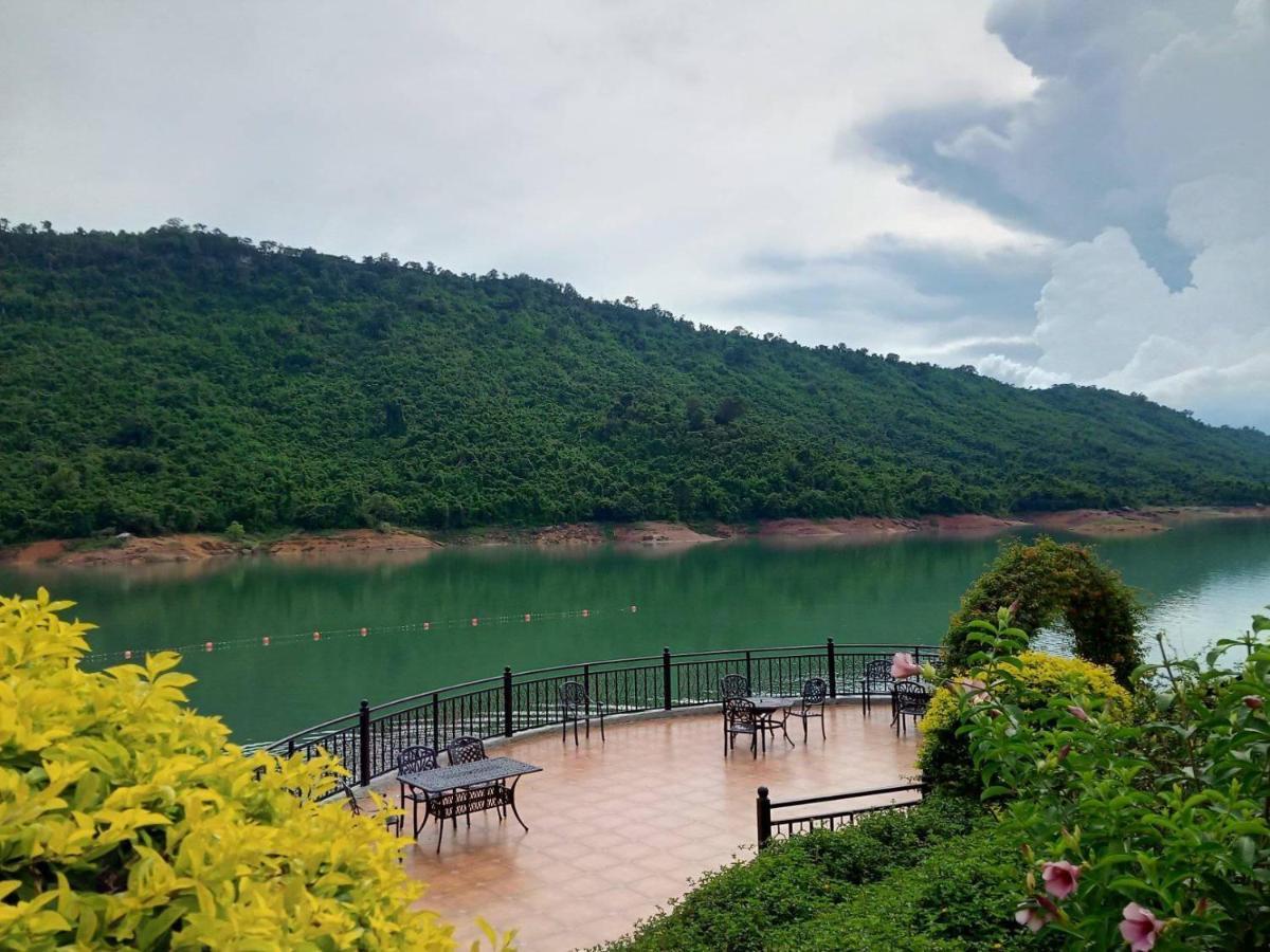 Ban Keun Dansavanh Namngum Resort מראה חיצוני תמונה