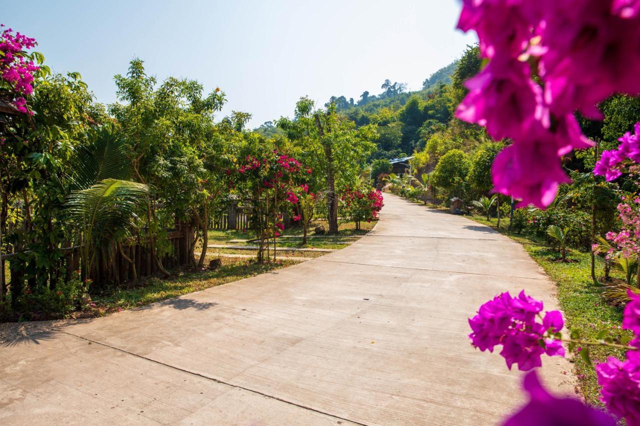 Ban Keun Dansavanh Namngum Resort מראה חיצוני תמונה
